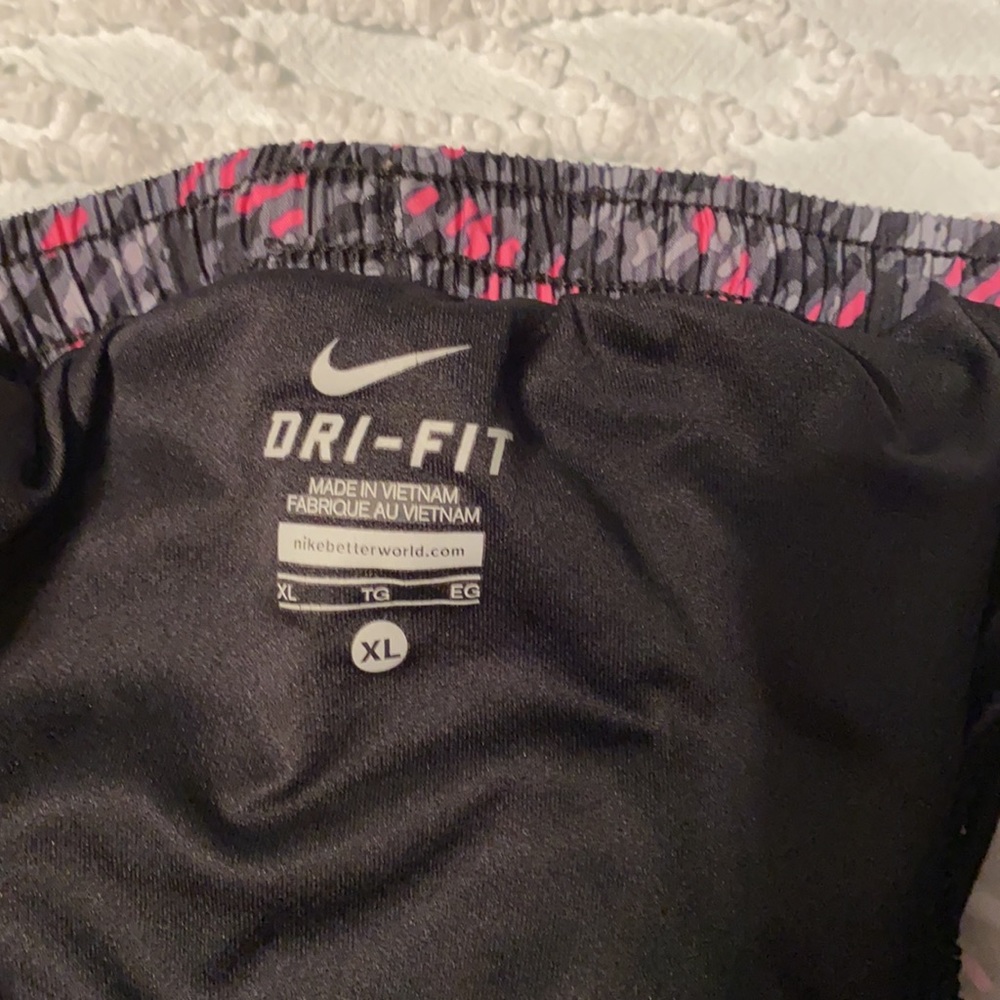 Set of Nike dri fit shorts - Picture 5 of 5